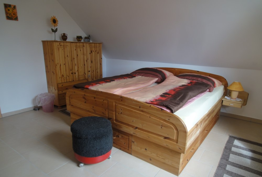 Eines der Schlafzimmer, &copy; Burkhard M&uuml;ller