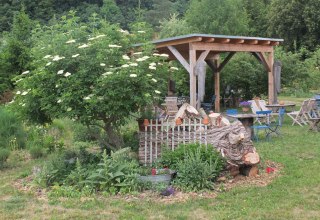 Kr&auml;uternaturgarten // &copy; Kr&auml;uterhof Carlsthal