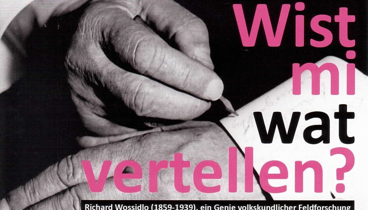 Wossidlo schreef verhalen en vertellingen over de mensen van Mecklenburg in dialect op stukken papier ter grootte van een handpalm, soms zelfs op zijn handboeien., © Karl Eschenburg Wossidlo schreef verhalen en vertellingen over de mensen van Mecklenburg in dialect op stukken papier ter grootte van een handpalm, soms zelfs op zijn handboeien., © Karl Eschenburg