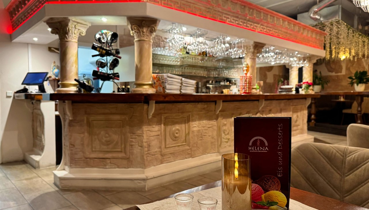 Helena- Griechische Spezialit&auml;ten, &copy; Arber Vorfi