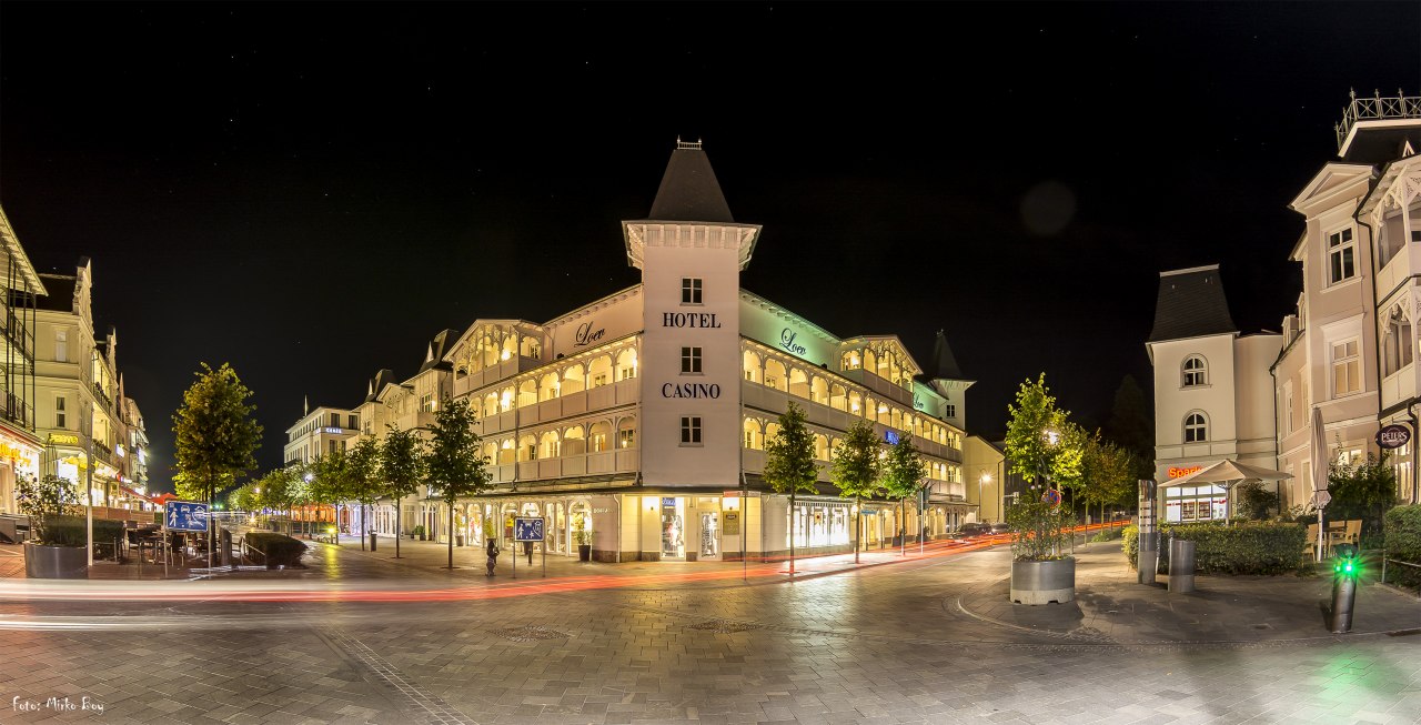 Das Loev Hotel R&uuml;gen befindet sich zentral im Ortskern von Binz, 50m vom Strand entfernt. // &copy; Loev Hotel R&uuml;gen, Mirko Boy, Hadiko Creativ Media