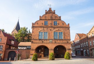 Das Rathaus wurde im 14. Jahrhundert erbaut. // © Frank Burger Das Rathaus wurde im 14. Jahrhundert erbaut. // © Frank Burger