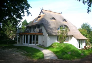 &copy; &copy; Alte Weberei