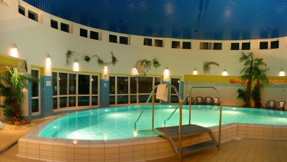 Poolbereich im Wyndham Garden Wismar // © Wyndham Garden Wismar Poolbereich im Wyndham Garden Wismar // © Wyndham Garden Wismar