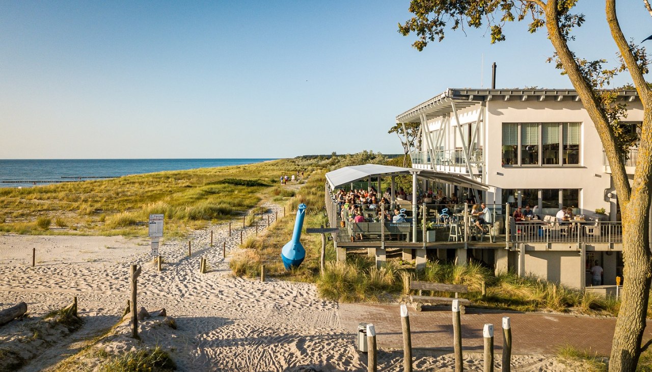 Außenansicht blaue boje, © DOMUSimages