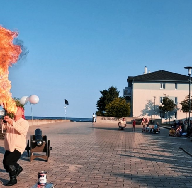 &copy; Christoph M&ouml;ller