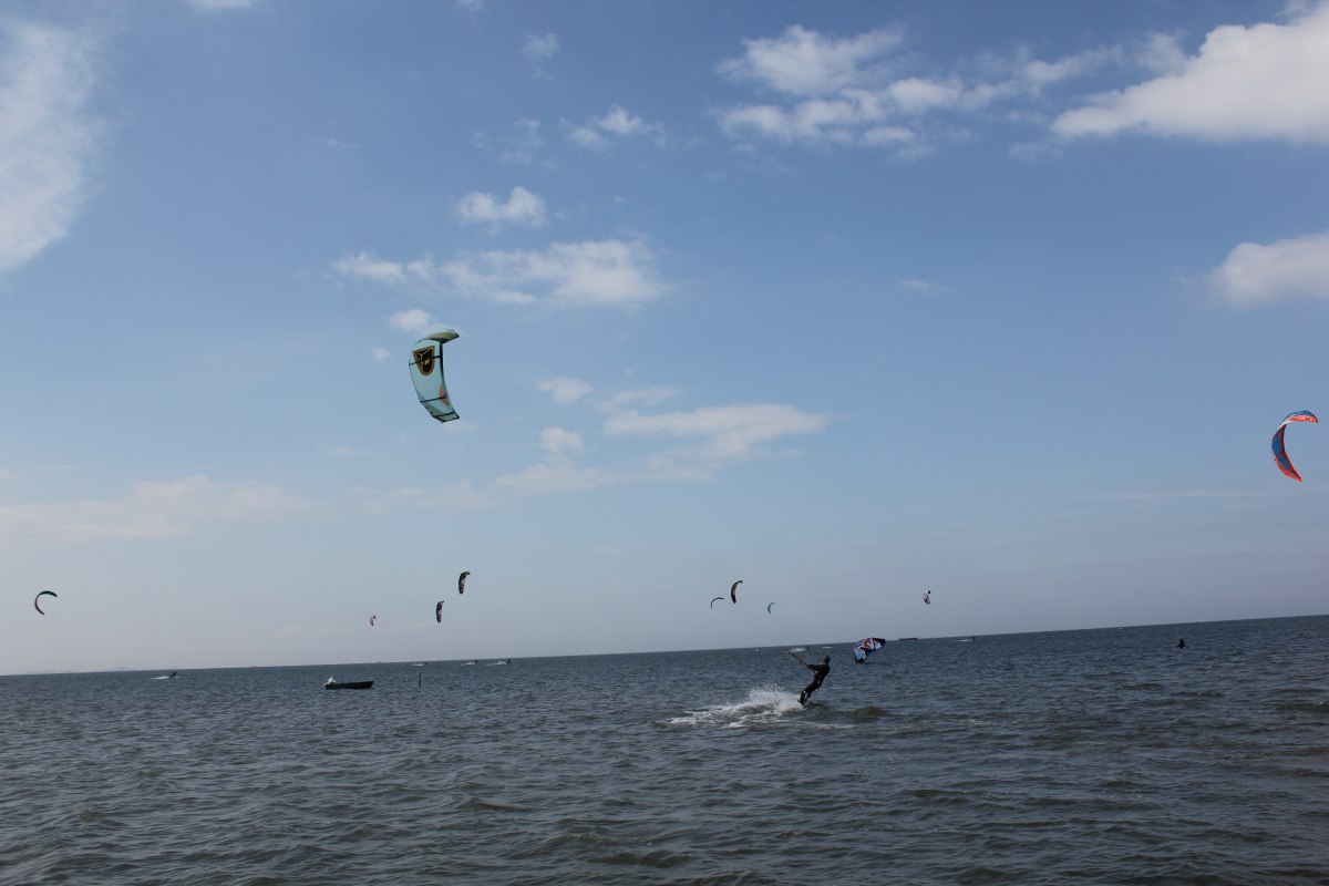 Kite- und Surfspot in Loissin am Greifswalder Bodden // © Tourismusverband Vorpommern e.V. Kite- und Surfspot in Loissin am Greifswalder Bodden // © Tourismusverband Vorpommern e.V.