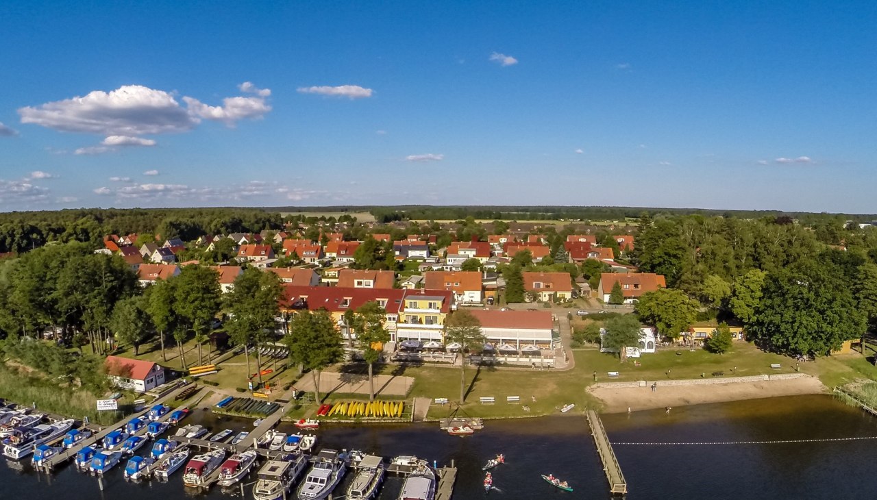 Strandhotel & Restaurant Mirow, &copy; Familie Stegemann