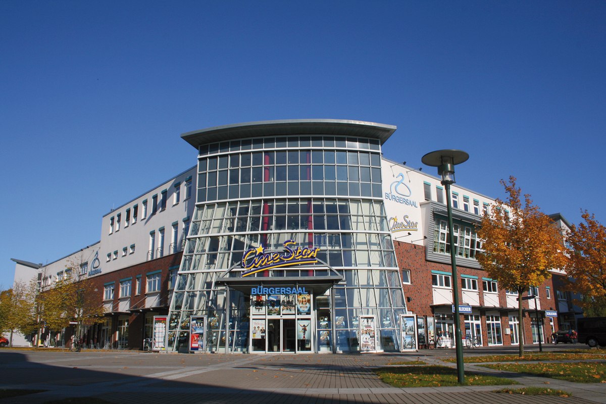 Eingang zum Bürgersaal in Waren (Müritz) // © Waren (Müritz) Kur- und Tourismus GmbH Eingang zum Bürgersaal in Waren (Müritz) // © Waren (Müritz) Kur- und Tourismus GmbH