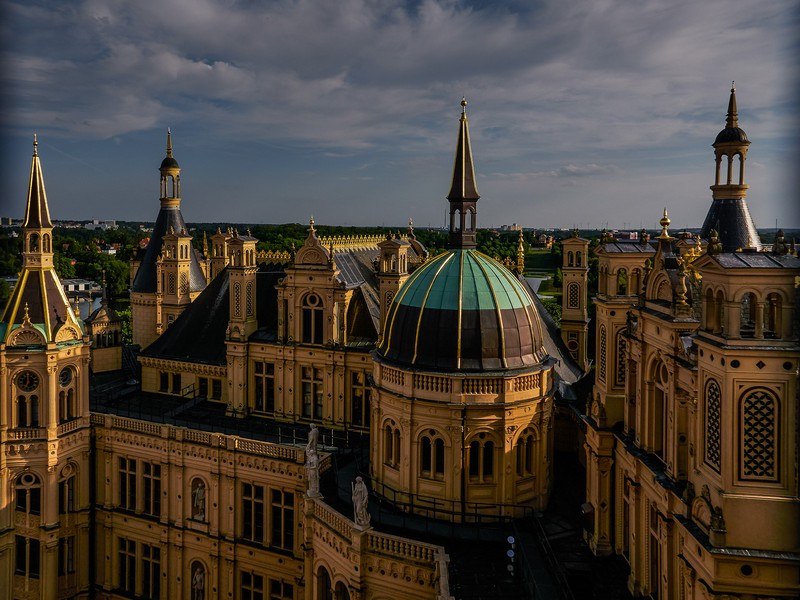 Dachlandschaft // &copy; &copy; J&ouml;rg Schmidt - ARS Foto + Consulting GmbH