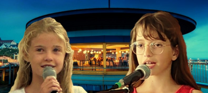 Anneliese und Florentine am Glasbahnhof Sassnitz, &copy; A. Bergstedt