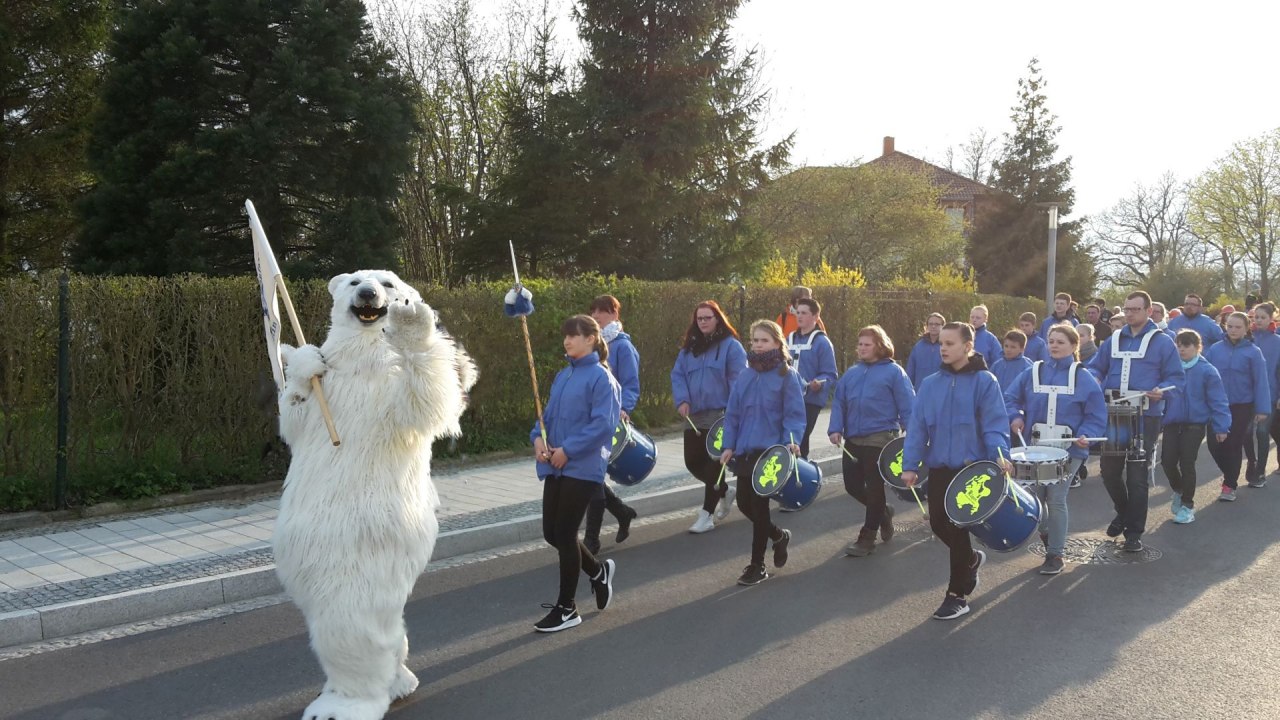 Maiumzug (c) Kurverwaltung Goehren _VA2016Maiumzug_20160430_183338, © Kurverwaltung Goehren Maiumzug (c) Kurverwaltung Goehren _VA2016Maiumzug_20160430_183338, © Kurverwaltung Goehren