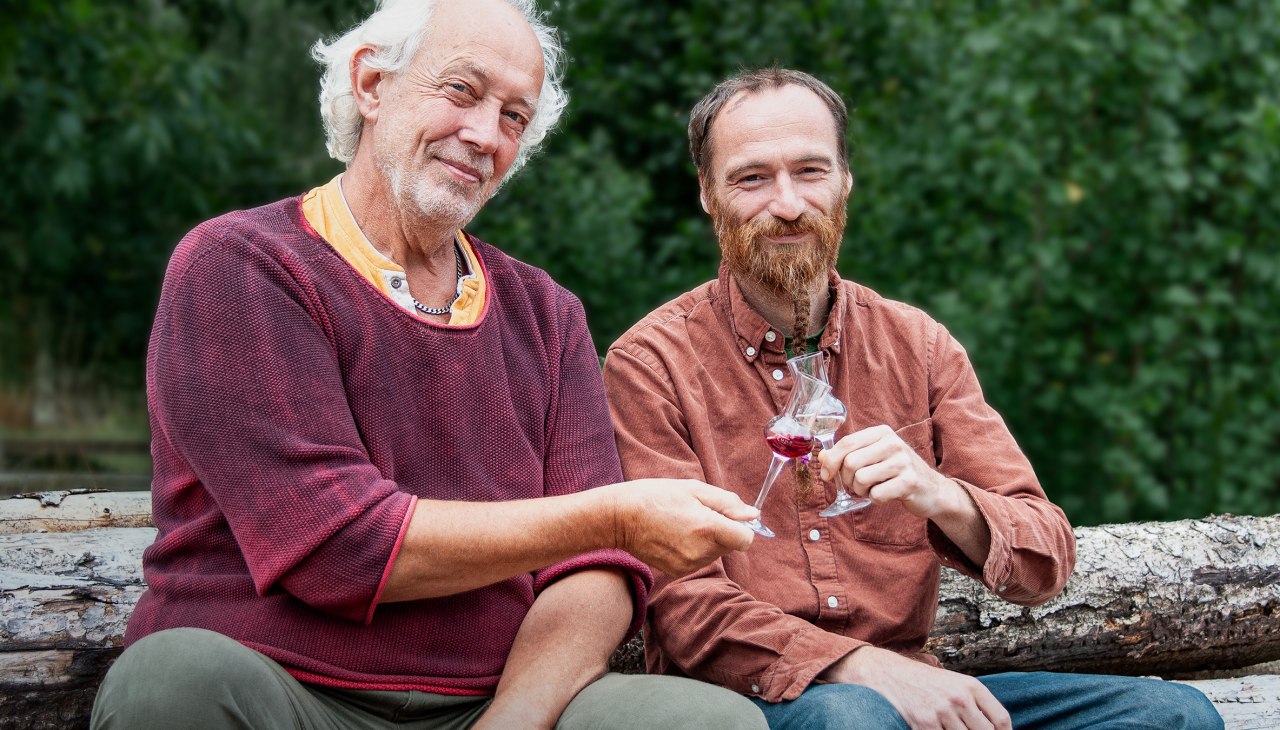 Eric & Johann Zwei Charaktere sind sich begegnet., &copy; FreudenFeuer Destillerie GbR