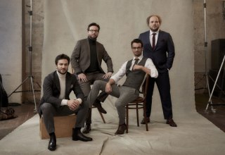 &copy; &copy; Gregor Hohenberg