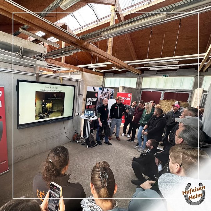 Hufsymposium Landgestüt Redefin, © Hufbeschlag Helm Hufsymposium Landgestüt Redefin, © Hufbeschlag Helm