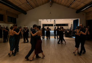 Tanzschule // © Raimar Beckmann Tanzschule // © Raimar Beckmann