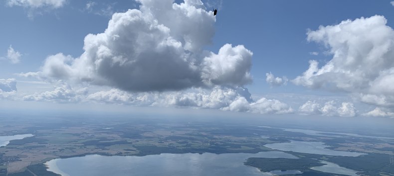 Tandemflug mit dem Gleitschirm // © Norddeutsche Gleitschirmschule GmbH Tandemflug mit dem Gleitschirm // © Norddeutsche Gleitschirmschule GmbH