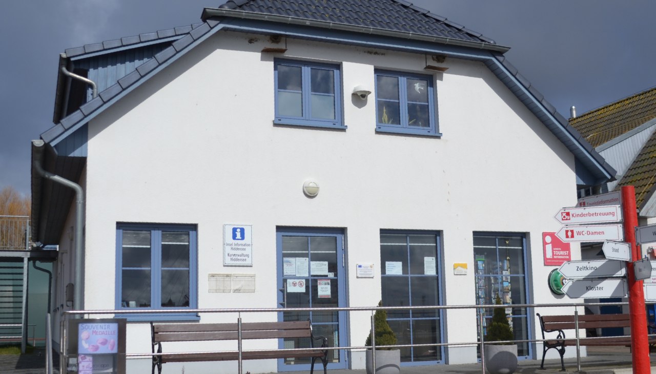 Tourist Information in Vitte, &copy; Hiddenseer Hafen- und Kurbetrieb