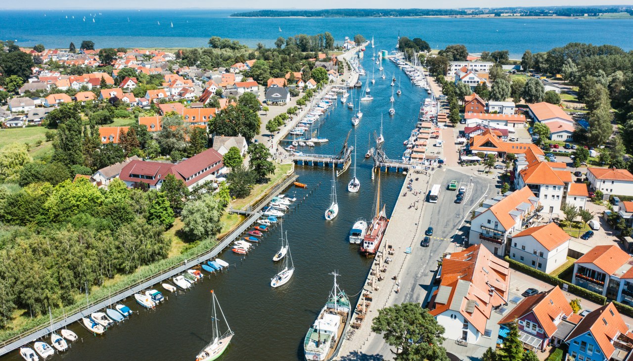 &Uuml;bersicht &uuml;ber den Segel- und Yachthafen, &copy; TMV/G&auml;nsicke