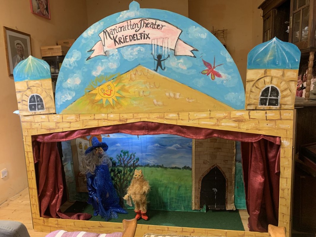 das - Marionettentheater Kriedelfix- mit bekannten M&auml;rchen ,  interpretiert von M. Kriedel // &copy; Martina Kriedel