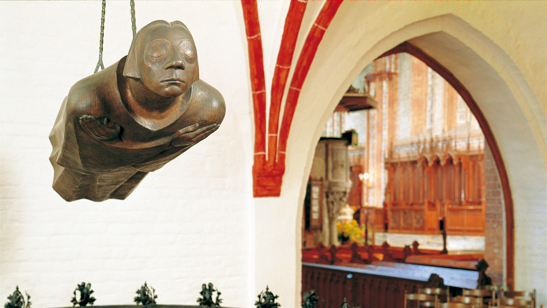 Ernst Barlachs &raquo;Der Schwebende&laquo; im Güstrower Dom, &copy; TMV/Werk3