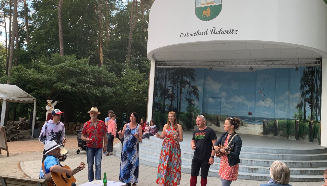 Konzert mit "Thomas Stelzer Gospel Crew Dresden", &copy; (c) Kurverwaltung &Uuml;ckeritz