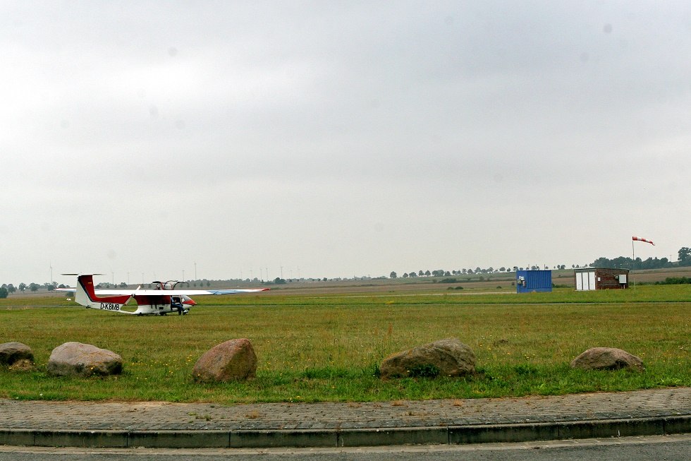 Flugplatz // © Sabrina Wittkopf-Schade Flugplatz // © Sabrina Wittkopf-Schade