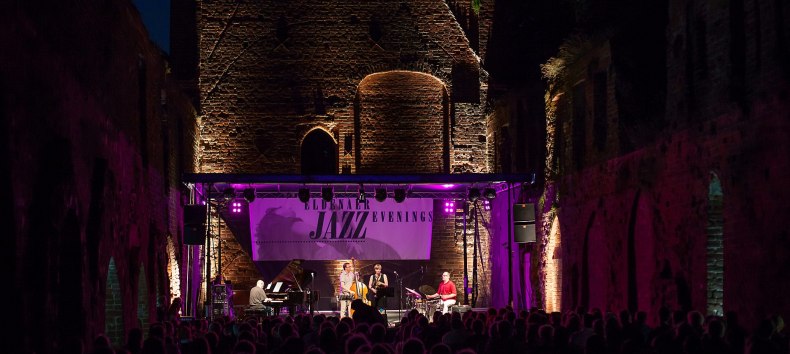 Jazzklanken brengen het publiek in vervoering op de Eldena Jazz Avonden // &copy; Stephan Busse, Lensescape.org