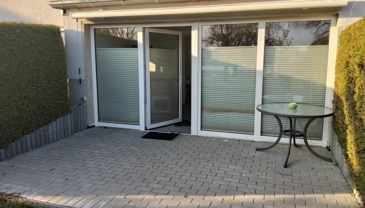 Die Wohnung Nr. 2 ist über die Terrasse stufenlos erreichbar., © A. Wilken Die Wohnung Nr. 2 ist über die Terrasse stufenlos erreichbar., © A. Wilken