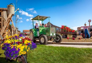 Traktorbahn, © Karls Erlebnis-Dorf Traktorbahn, © Karls Erlebnis-Dorf