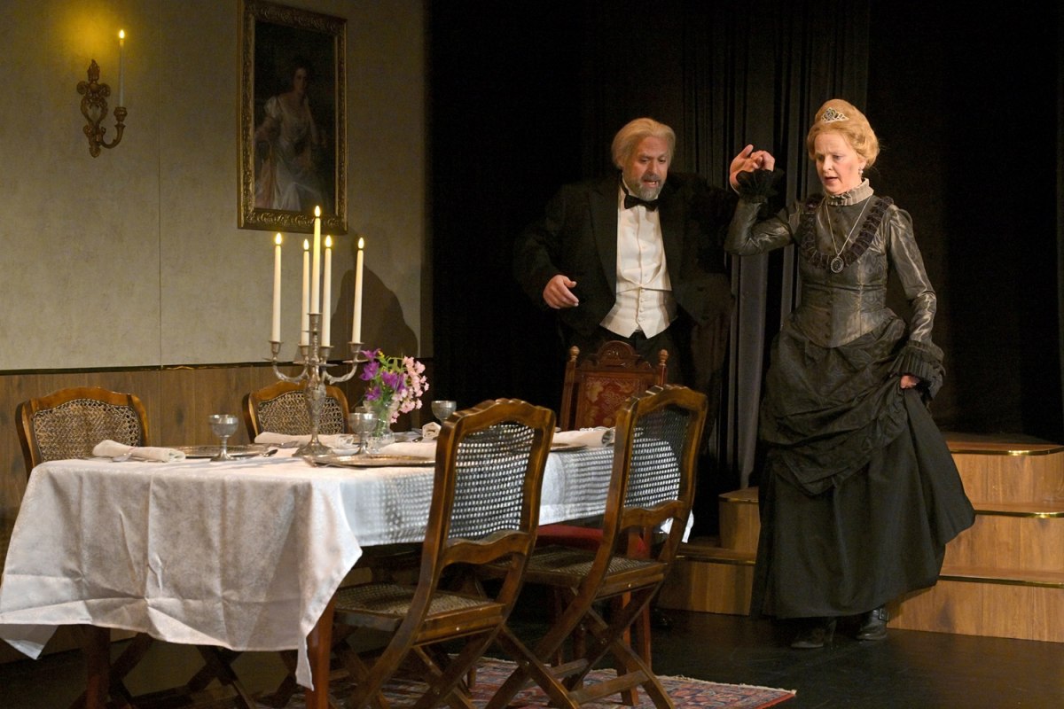 © Compagnie de Comedie - Fotograf Frank Neumann © Compagnie de Comedie - Fotograf Frank Neumann