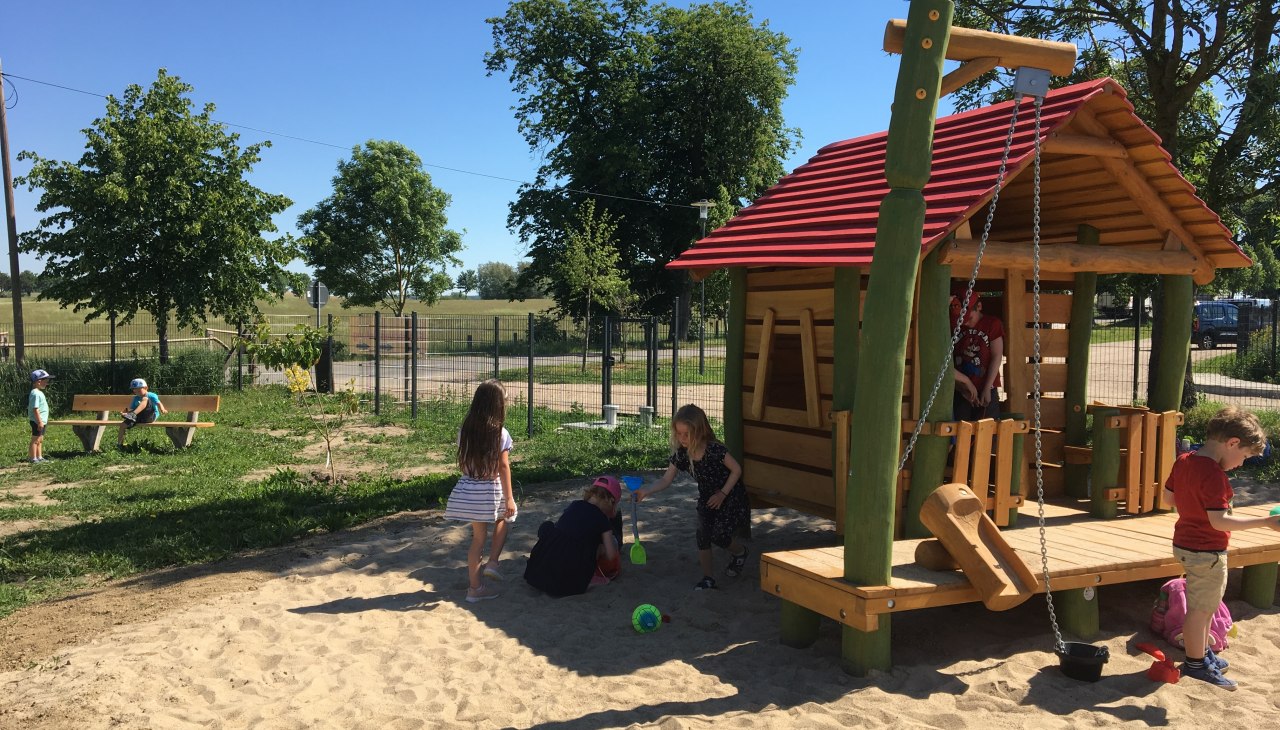 Spielplatz auf der Seeweide, © Seeweide Naturcamping Penzlin