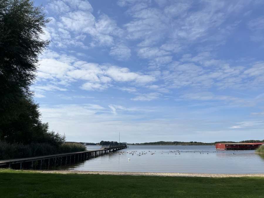 Badestrand Rechlin mit Seebrücke, © TDG Rechlin mbH
