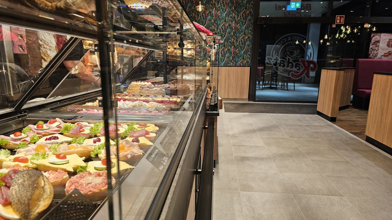 Gem&uuml;tliches Cafe // &copy; S. Maus