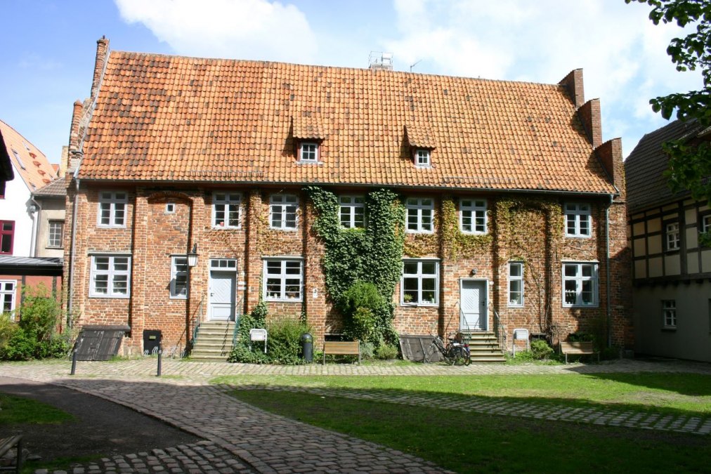 012_Lateinschule_Traufe_Blick_Hof_Nikolaikirche, &copy; TZ HST