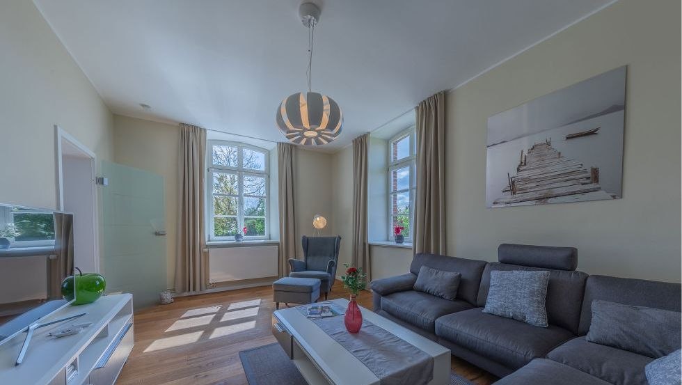 Wohnzimmer der Ferienwohnung Schmiede in Blücherhof // © Andre Pretzel Wohnzimmer der Ferienwohnung Schmiede in Blücherhof // © Andre Pretzel