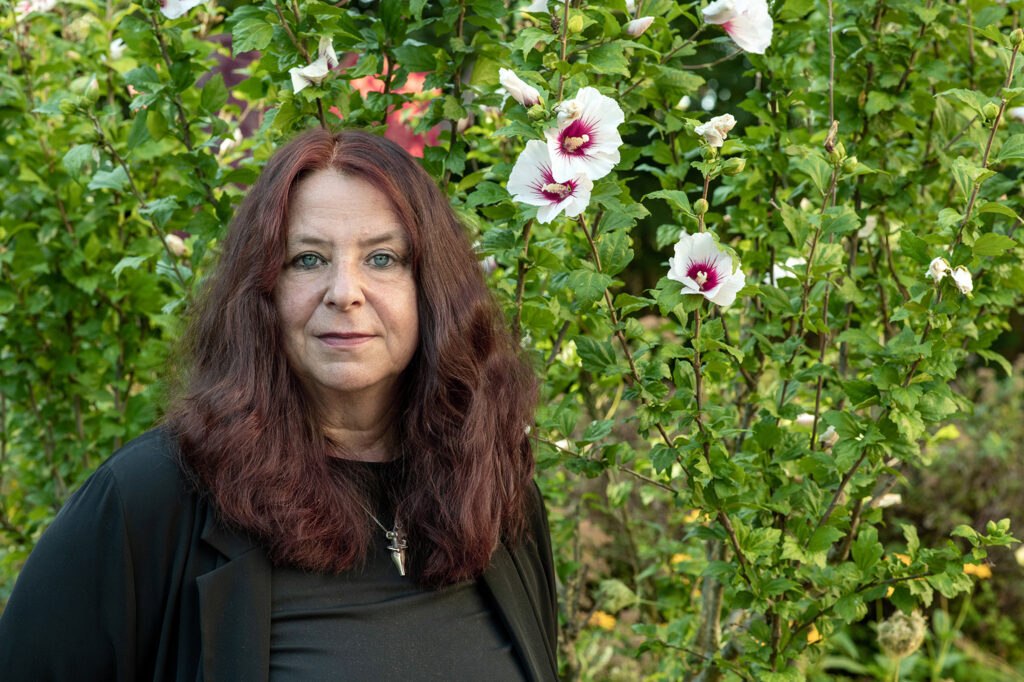 Annett Gröschner: Schwebende Lasten Annett Gröschner: Schwebende Lasten