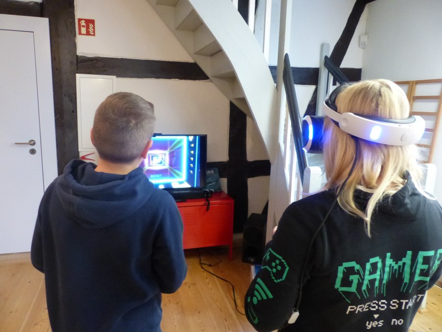 Gaming in der Stadtbibliothek Ribnitz-Damgarten, &copy; Stadtmarketing Ribnitz-Damgarten