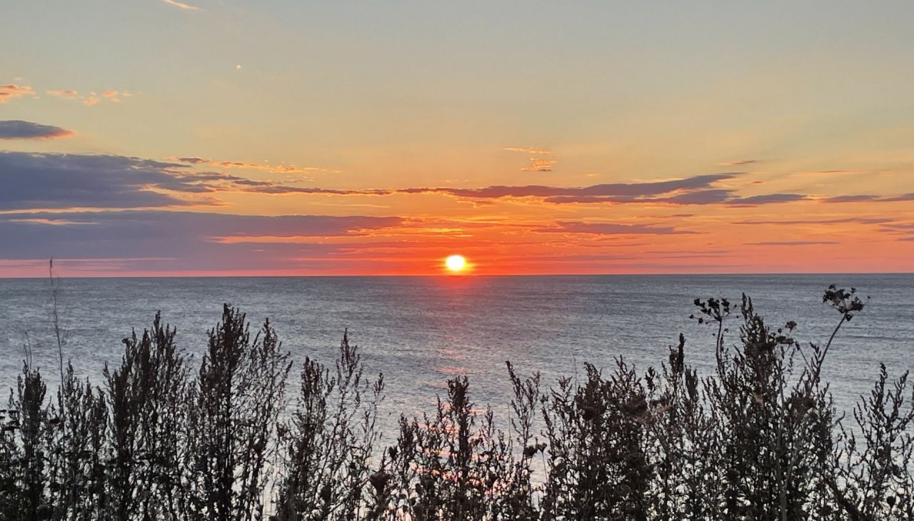 Abendspaziergang am Hohen Ufer, © Kurverwaltung Ahrenshoop Abendspaziergang am Hohen Ufer, © Kurverwaltung Ahrenshoop