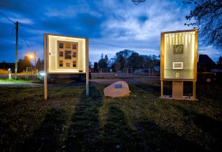 Ausstellung von Malerei, Skulpturen, Fotos und Zeichnungen von Kindern und Jugendlichen // &copy; Sabine Berendse