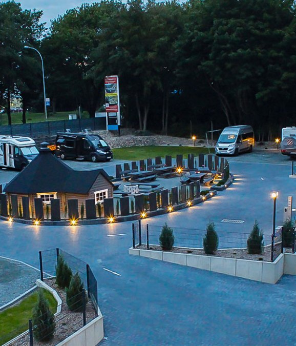 caravan-wohnmobil-stellplatz-brhemr-grillgelegenheiten-und-wechselnder-schooterplatz, &copy; CWS