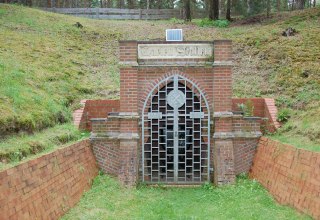 Das restaurierte Mundloch des Marienstollens erinnert an den Bergbau bei Malli&szlig;. // &copy; Gabriele Skorupski