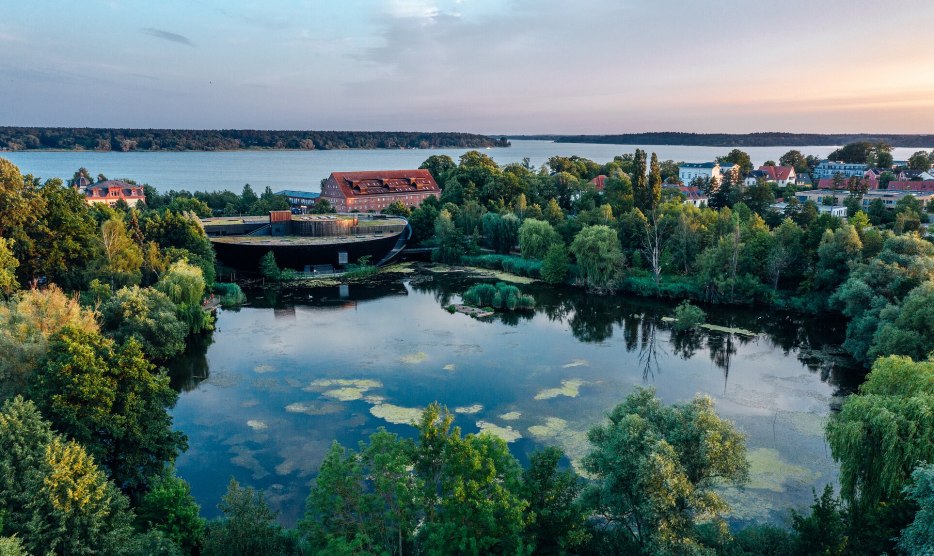 Das M&uuml;ritzeum in Waren (M&uuml;ritz) ist Museum und zugleich das 2.300 m&sup2; gro&szlig;e Naturerlebniszentrum im Bereich der Mecklenburgischen Seenplatte. // &copy; MV-T/G&auml;nsicke