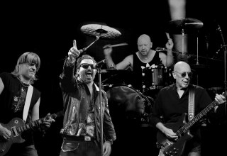 &copy; Disco Pictures