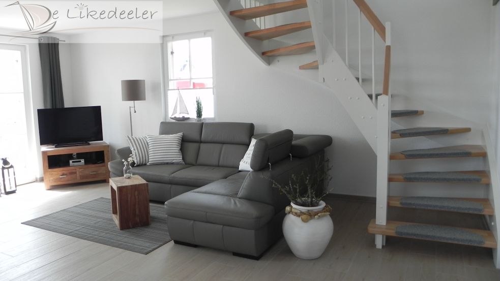 Wohnzimmerbeispiel eines Ferienhauses // &copy; LaWieka Vermietungsagentur