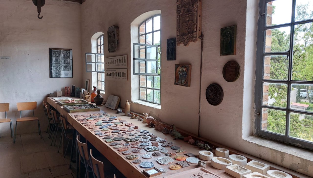 Tegel aardewerk, © Waren (Müritz)-Information Tegel aardewerk, © Waren (Müritz)-Information