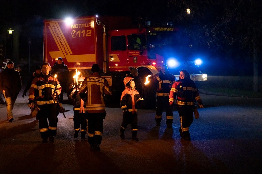 Fackelwanderung mit der Freiwilligen Feuerwehr, &copy; Andreas Dumke, Andreas Dumke / insel-fotograf.e