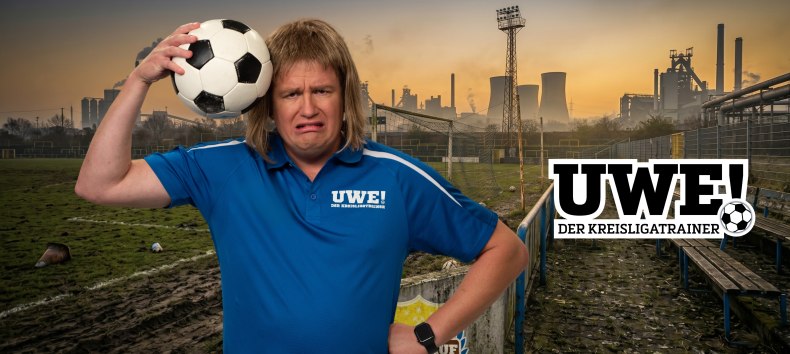 UWE! Der Kreisligatrainer | Comedy Rostock // © Kolja von der Lippe UWE! Der Kreisligatrainer | Comedy Rostock // © Kolja von der Lippe