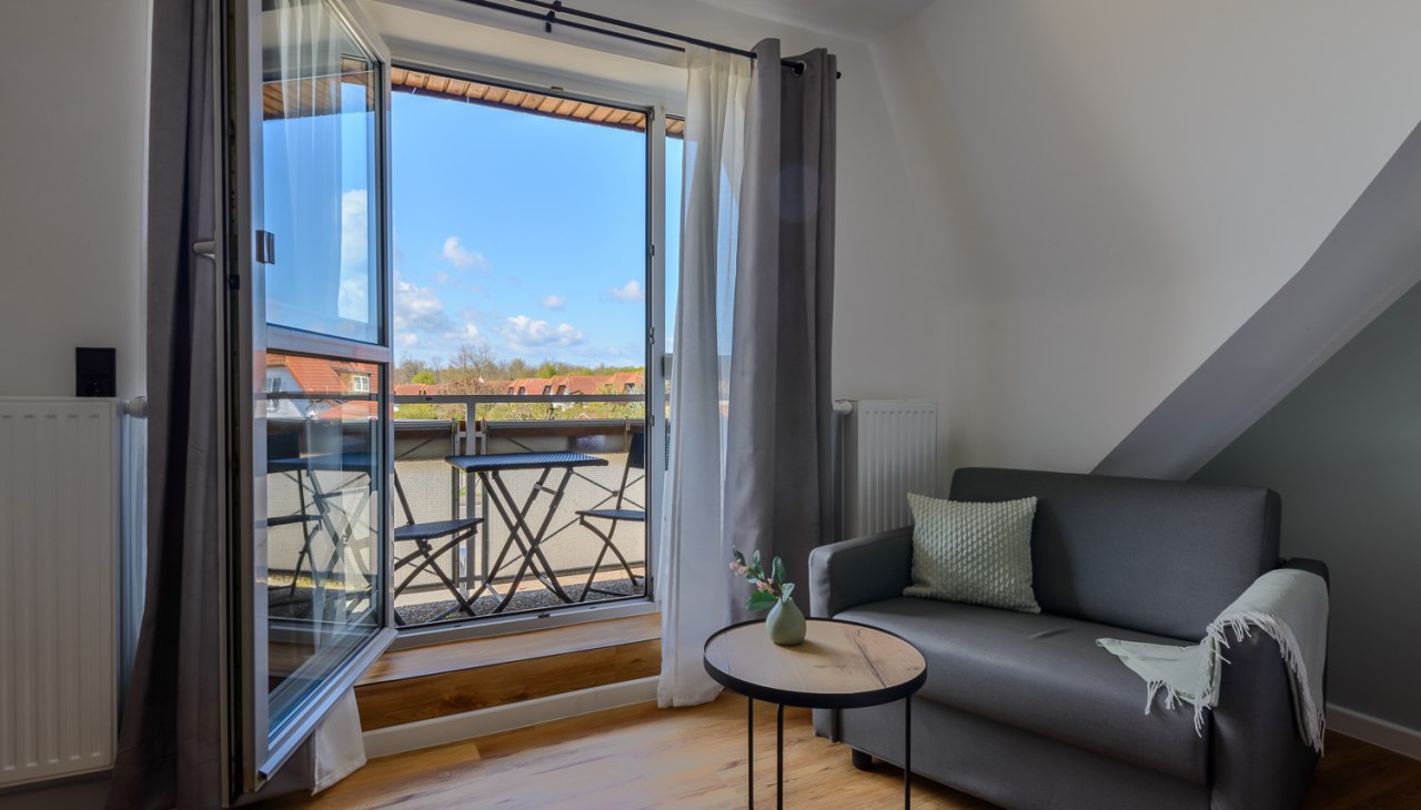 Doppelzimmer mit Balkon, &copy; Landhaus Nienhagen