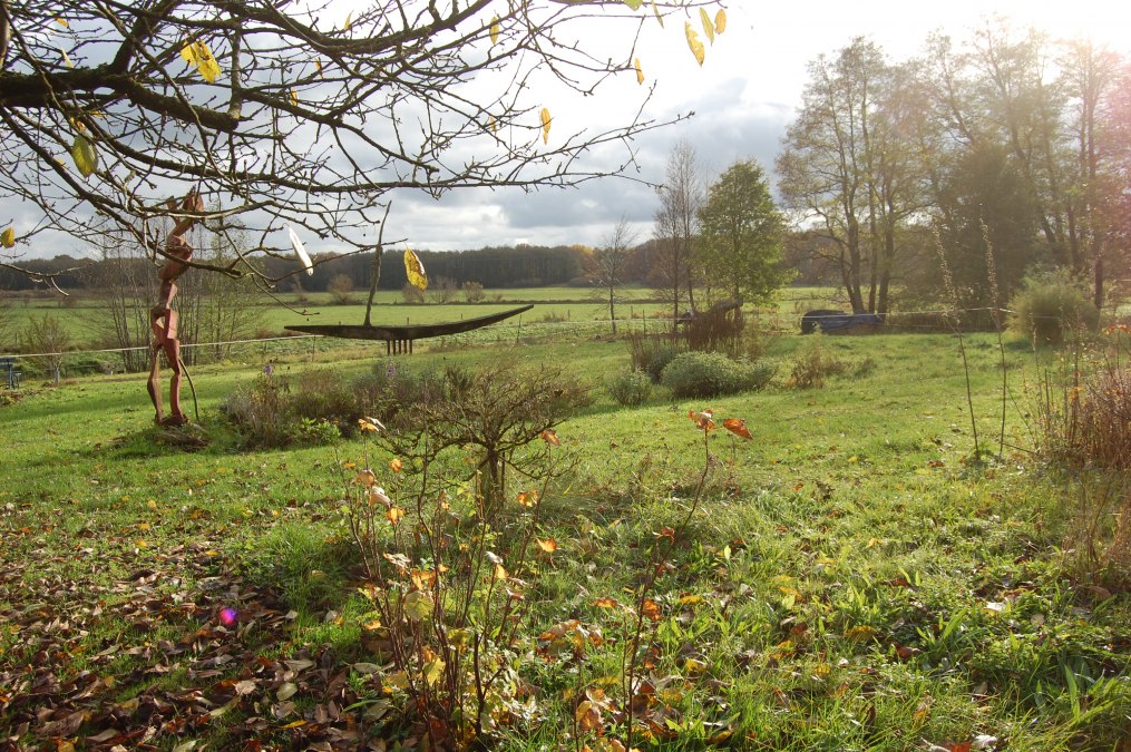Idyllisches Gelände im Skulpturengarten Rhythmusreich in Müggenwalde, © Rhythmusreich / Thomas Reich Idyllisches Gelände im Skulpturengarten Rhythmusreich in Müggenwalde, © Rhythmusreich / Thomas Reich